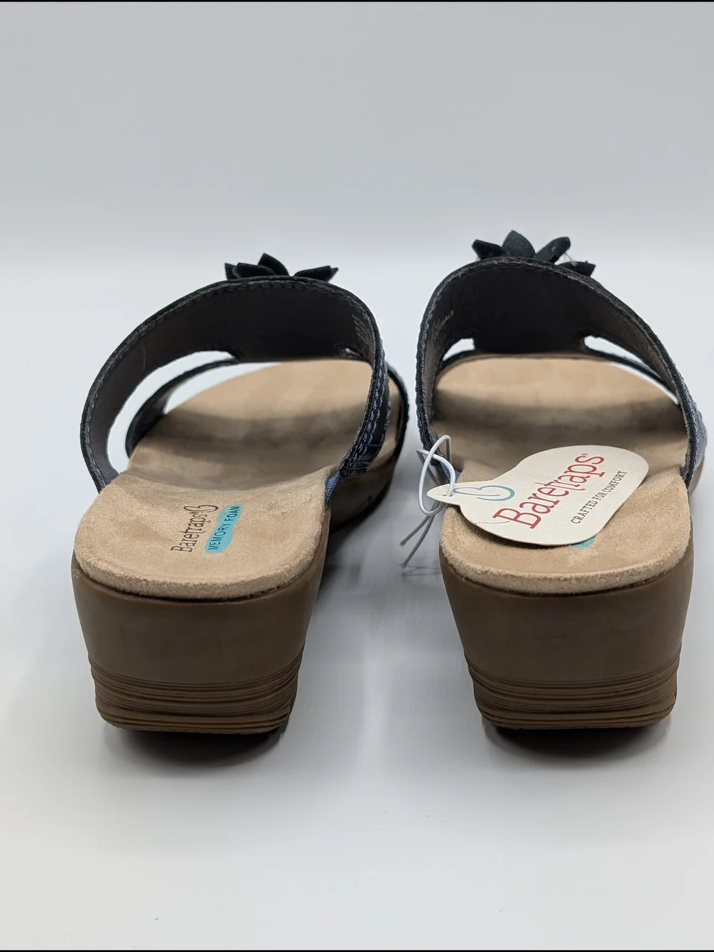 Baretraps Women's Sandals 8 Blue Floral Slip-On Highland Wedge